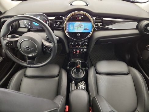 Used 2024 MINI Cooper S image 8