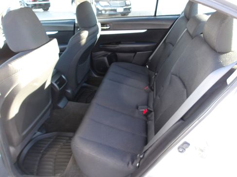 Used 2012 Subaru Legacy 2.5i Premium w/ All-Weather Pkg image 10