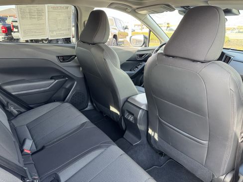 Used 2024 Subaru Crosstrek 2.0i Premium image 34