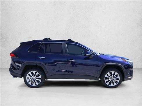 Used 2025 Toyota RAV4 Limited w/ Advanced Technology Package AWD/4WD image 4