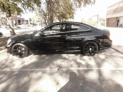 Used 2015 Mercedes-Benz C 250 C 250 Coupe 2D image 6