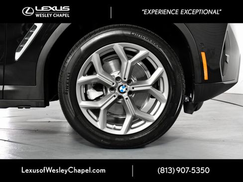 Used 2024 BMW X3 xDrive30i w/ Premium Package image 5