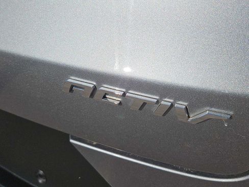 Used 2025 Chevrolet TrailBlazer ACTIV w/ Convenience Package FWD image 11