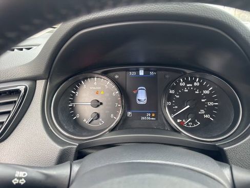 Used 2022 Nissan Rogue Sport SL image 15