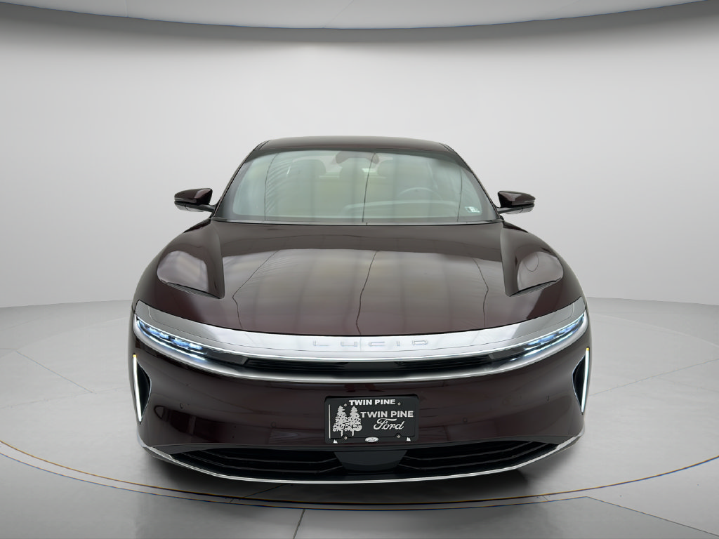 Used 2024 Lucid Air Touring AWD/4WD image 2