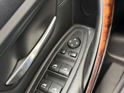 Used 2014 BMW 328i xDrive Sedan AWD/4WD image 20