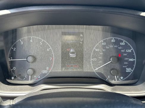 Used 2025 Toyota Corolla LE FWD image 27