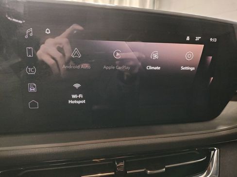 Used 2025 Buick Envista Sport Touring w/ Convenience I Package image 31