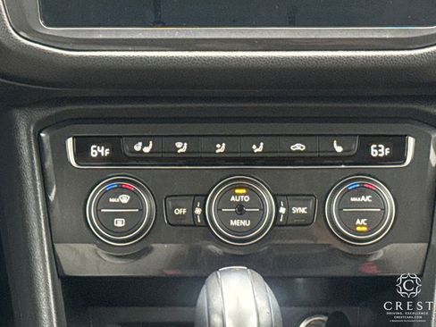 Used 2020 Volkswagen Tiguan SEL image 20