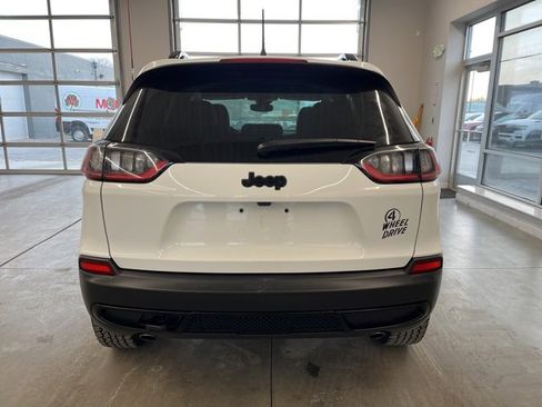 Used 2022 Jeep Cherokee Latitude image 5