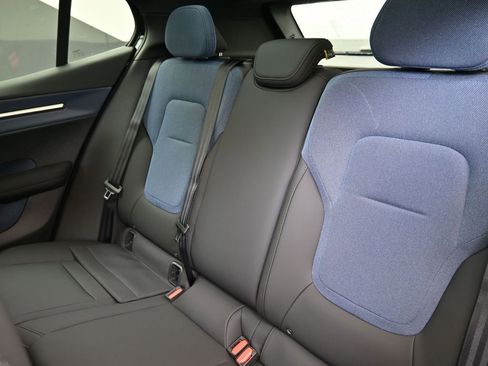 New 2026 Volvo EX30 Plus image 19