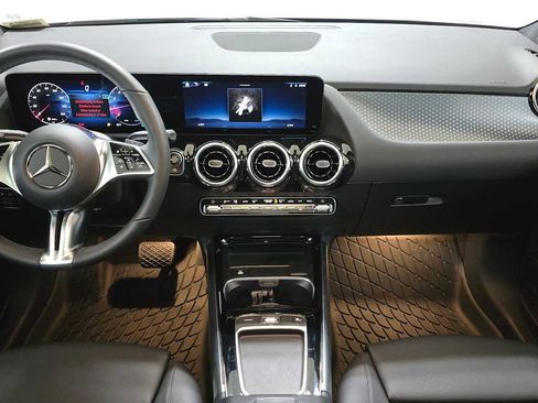 Used 2026 Mercedes-Benz GLA 250 4MATIC image 18