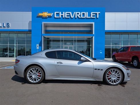 Used 2016 Maserati GranTurismo Sport image 32