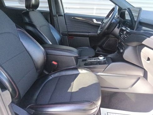 Used 2024 Ford Escape ST-Line w/ Tech Pack #1 image 30