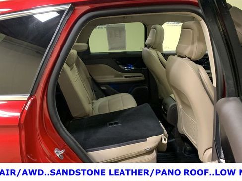 Used 2020 Lincoln Corsair AWD w/ Premium Package image 15