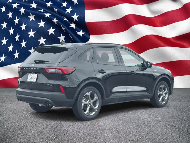 Certified 2025 Ford Escape ST-Line Select AWD/4WD image 8