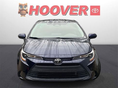 Used 2023 Toyota Corolla LE image 7