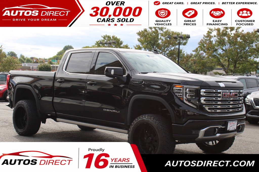 Used 2024 GMC Sierra 1500 Denali w/ Denali Reserve Package AWD/4WD image 1