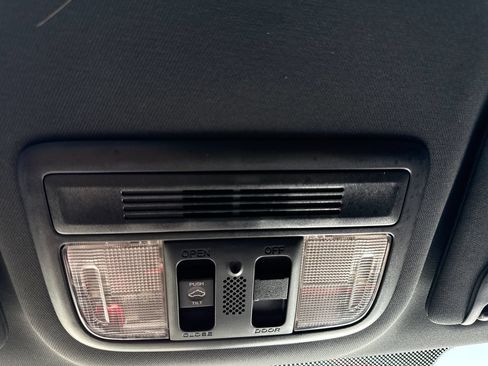 Used 2017 Honda Civic Si image 28