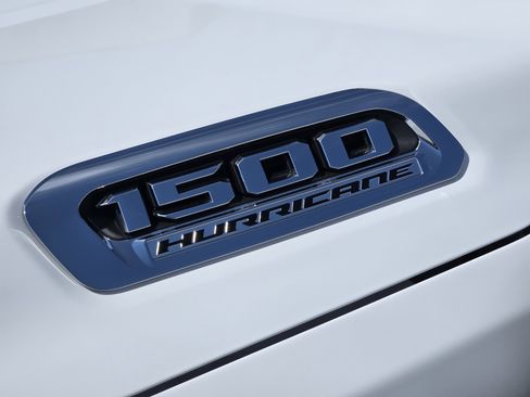 New 2026 RAM 1500 Laramie AWD/4WD image 8