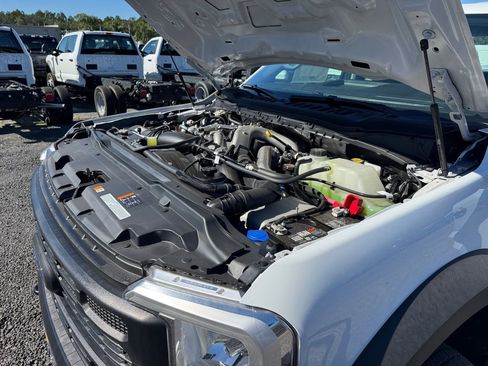 New 2025 Ford F450 XL image 31