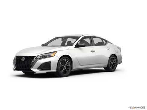 Used 2024 Nissan Altima 2.5 SR FWD image 1