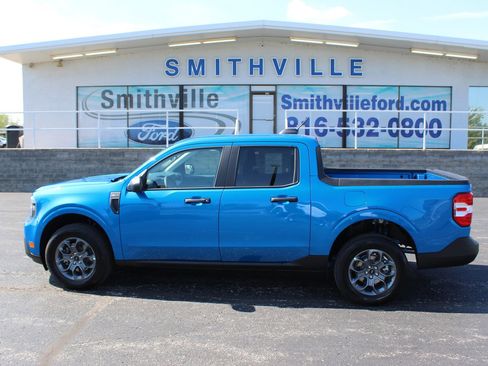 New 2025 Ford Maverick XLT image 2