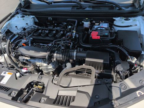 Used 2023 Honda Accord EX image 34