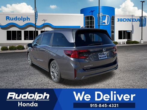 New 2026 Honda Odyssey Touring image 3