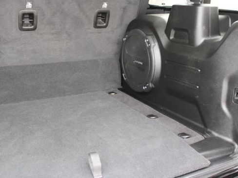 Used 2022 Jeep Wrangler Unlimited Sahara w/ Cold Weather Group AWD/4WD image 46