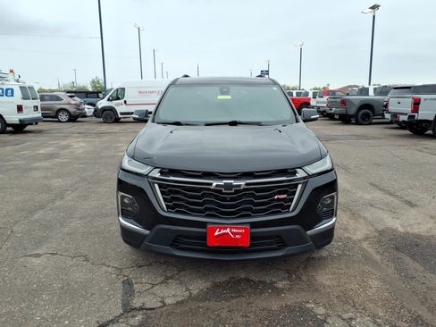 Used 2023 Chevrolet Traverse RS w/ LPO, Floor Liner Package AWD/4WD image 9