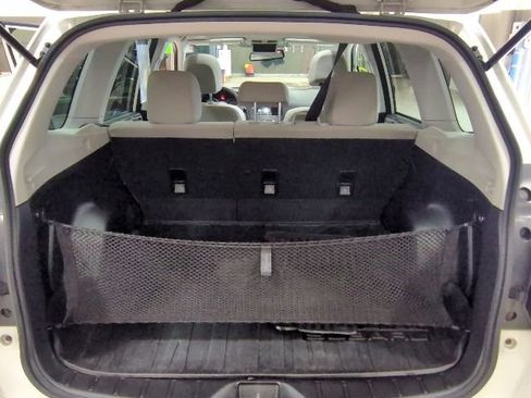 Used 2015 Subaru Forester 2.5i Premium w/ All-Weather Package AWD/4WD image 16