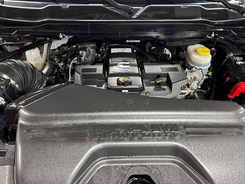 Used 2023 RAM 2500 Limited image 22