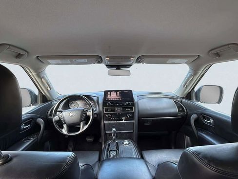 Used 2021 Nissan Armada SV image 10