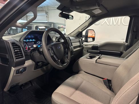 Used 2021 Ford F250 XLT AWD/4WD image 7