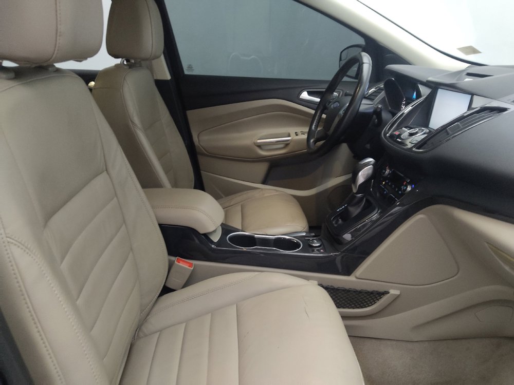 Used 2015 Ford Escape Titanium FWD image 21