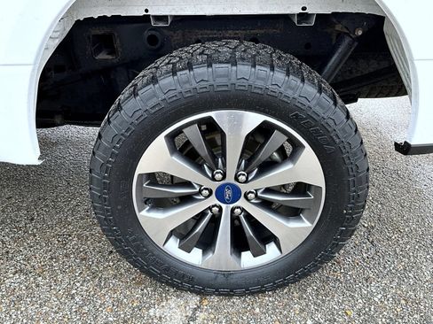 Used 2019 Ford F150 XL w/ Equipment Group 101A Mid AWD/4WD image 22