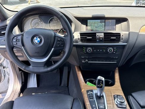 Used 2013 BMW X3 xDrive28i AWD/4WD image 9