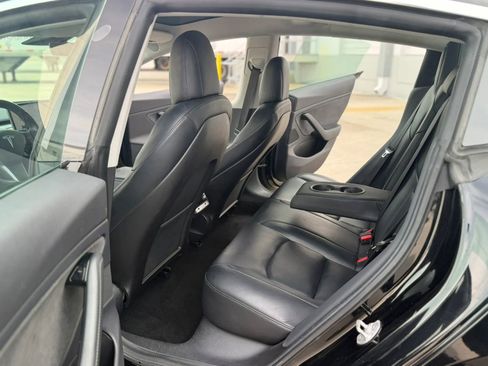 Used 2019 Tesla Model 3 Long Range AWD/4WD image 18