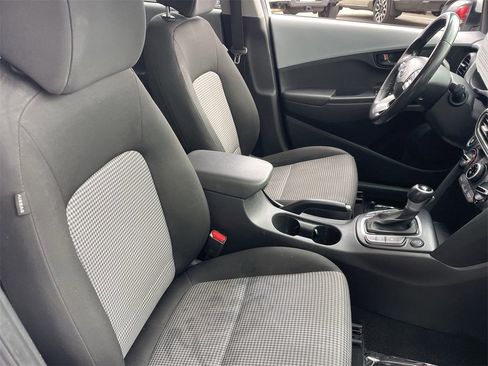 Used 2020 Hyundai Kona SEL image 10
