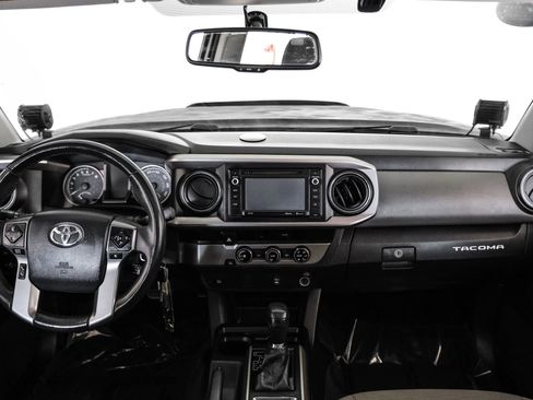 Used 2017 Toyota Tacoma SR5 w/ Tow Package image 13