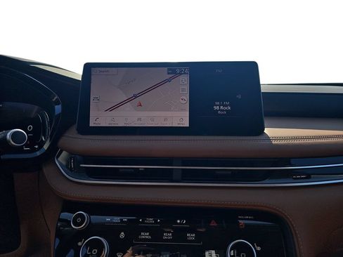 Used 2025 INFINITI QX60 Sensory AWD/4WD image 22