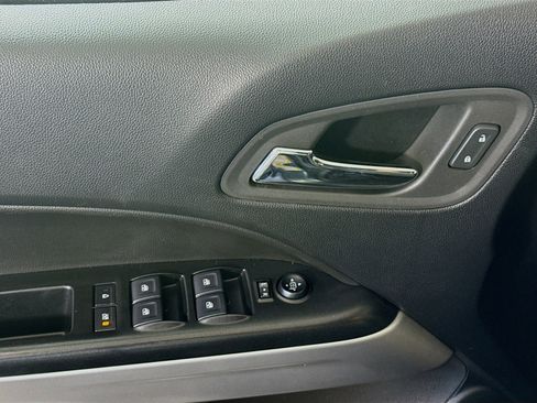 Used 2022 Chevrolet Colorado LT image 23