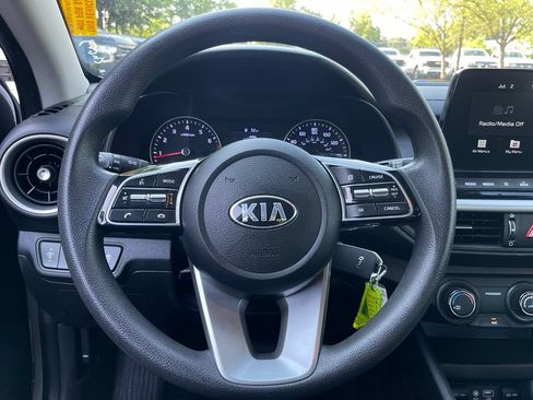 Used 2021 Kia Forte LXS FWD image 14