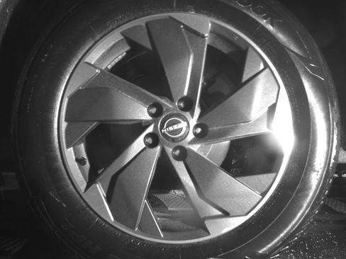 Used 2025 Nissan Rogue SV AWD/4WD image 14