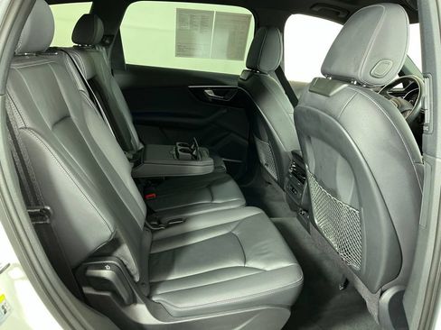 Used 2025 Audi Q7 3.0T Premium Plus AWD/4WD image 9
