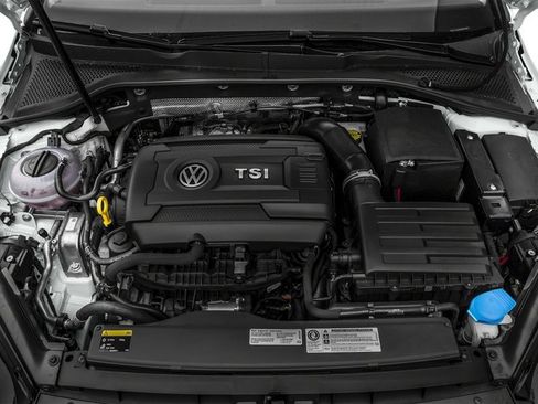 Used 2016 Volkswagen Golf S FWD image 14