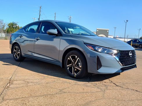 New 2025 Nissan Sentra SV w/ All-Weather Package image 5