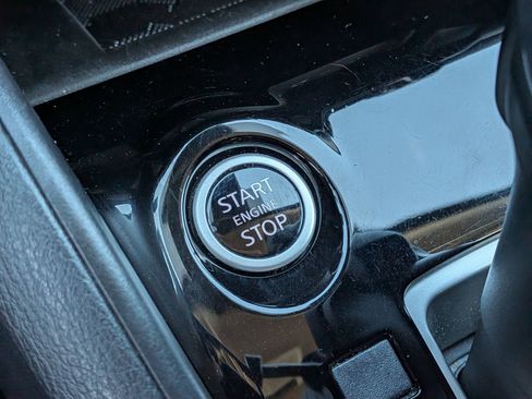 Used 2024 Nissan Versa SV image 24