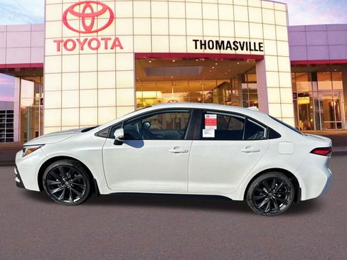 New 2026 Toyota Corolla SE image 8